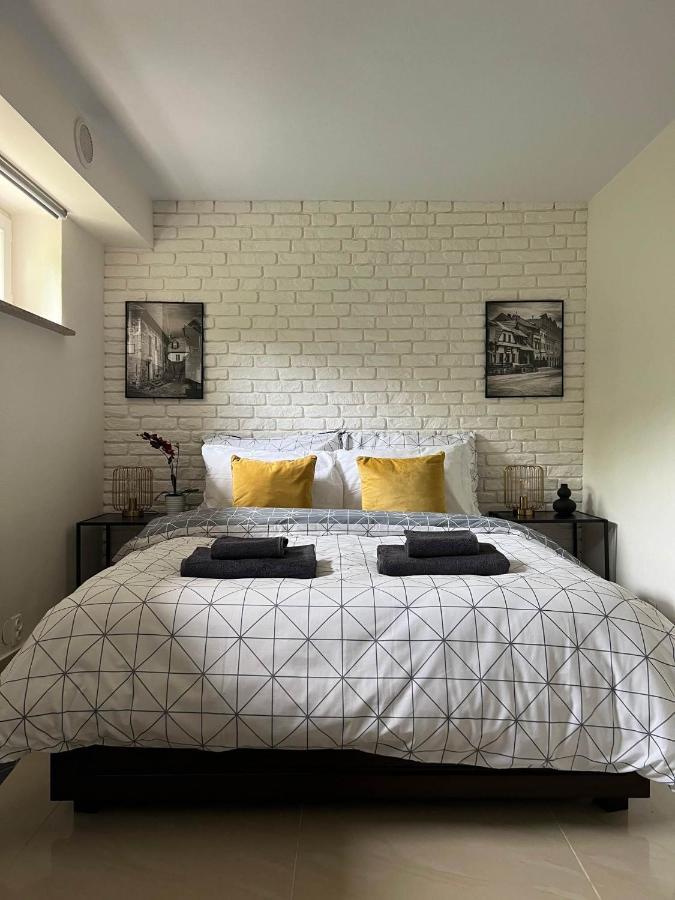 Kwaskowa Gora Apartment *